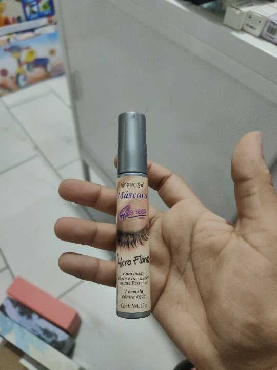 Prosa mascara pestañas