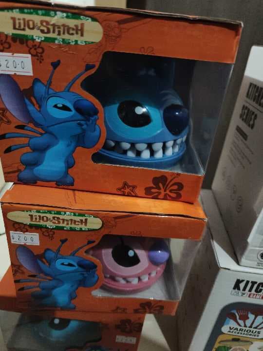 Juguete dientes stich