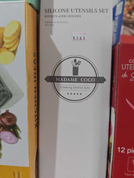 Utensilloss de cocina grande